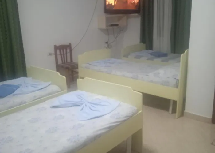 Moris Hotel Kryemëdhej