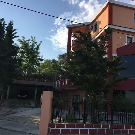 Moris * Kryemëdhej
